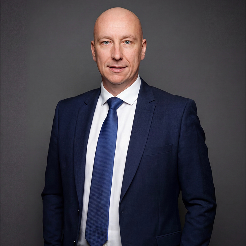 Александр Перов